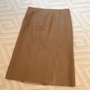 JOSEPH Evie Leather lambskin skirt in neutral